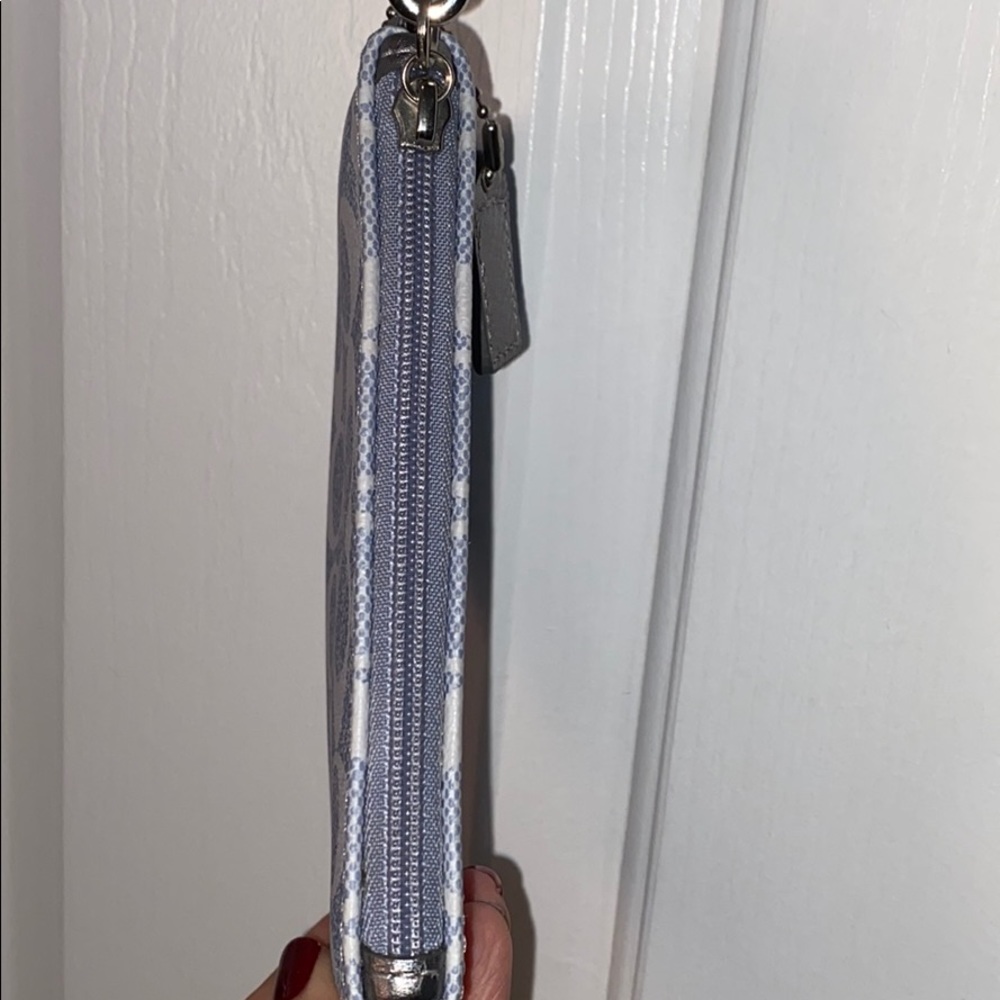 Coach Wristlet - Picture 6 of 6